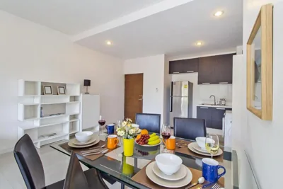Chic Condo by RESAVA – Photos 12